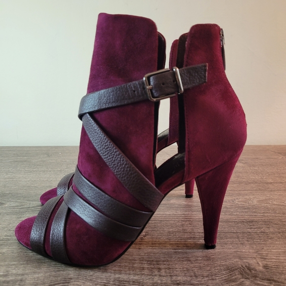 Vince Camuto design quality leather suede burgundy red sz 7 open toe bootie heel - Picture 3 of 8